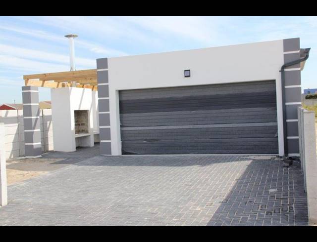 3 BEDROOM HOUSE FOR SALE IN HOUGHTON PLACE